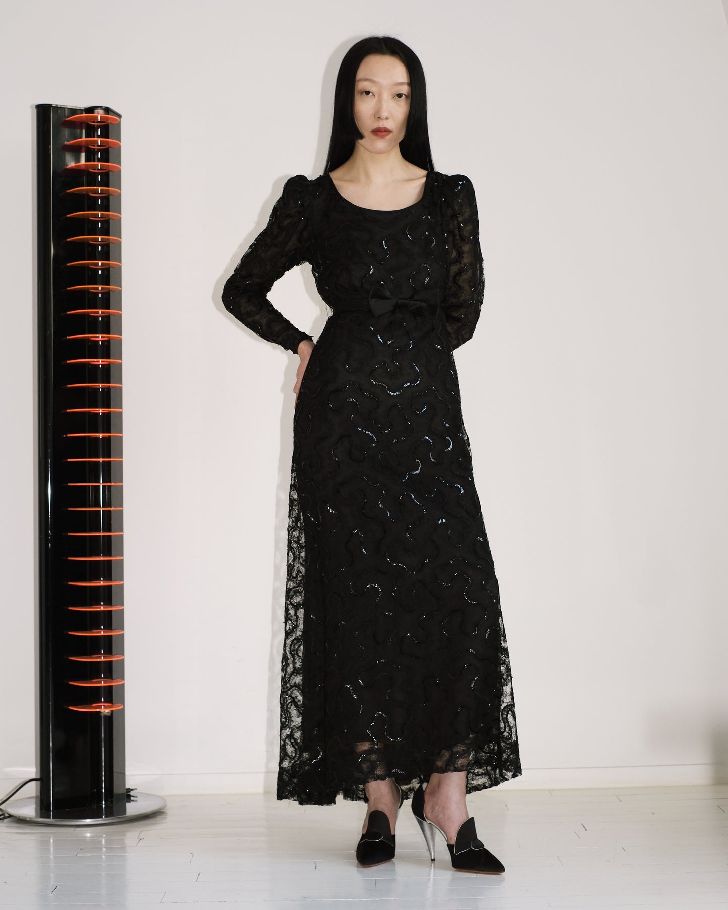 Yves Saint Laurent Paris - Long sequined lace dress (Haute Couture)