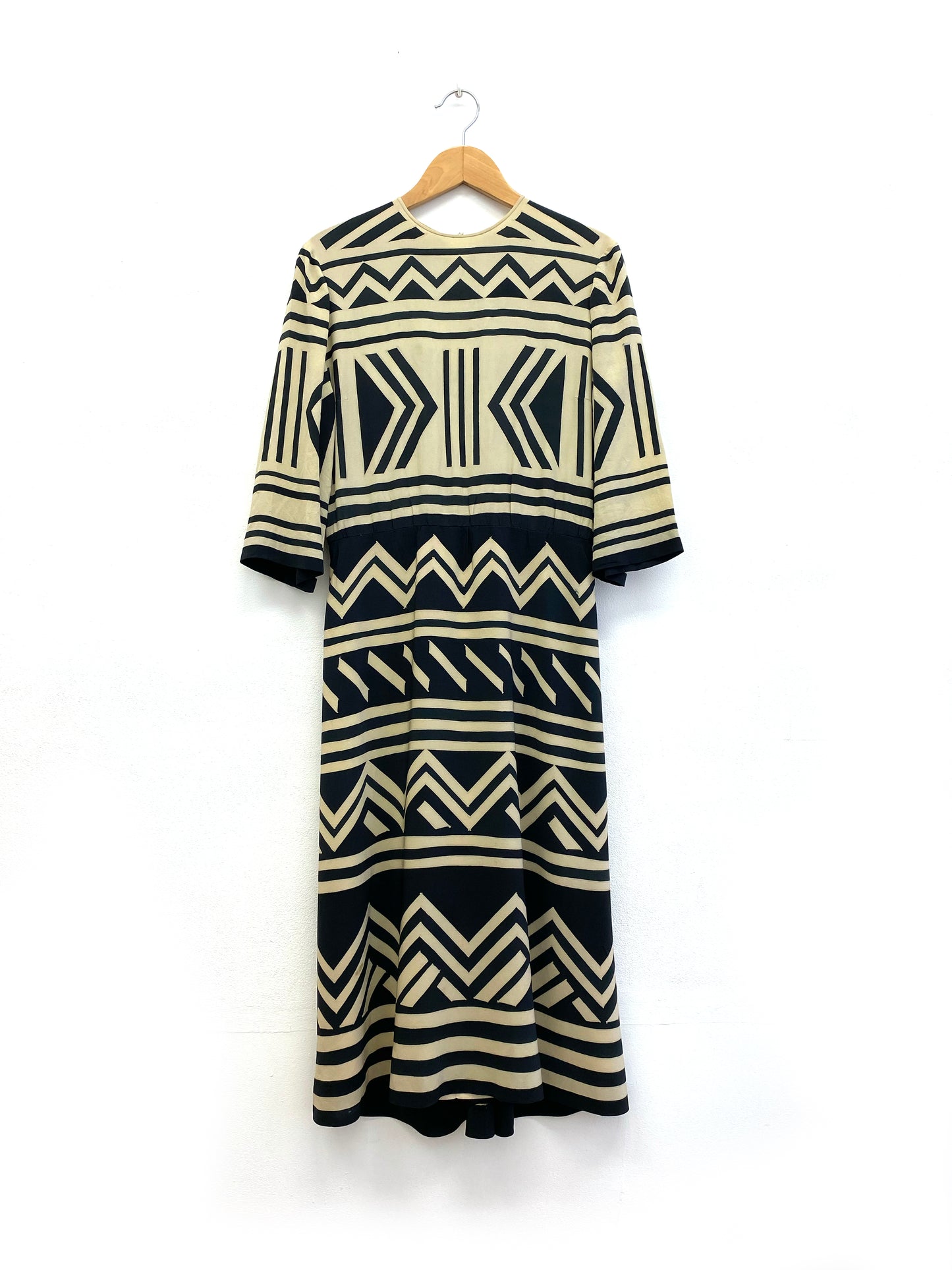 Anonyme - Hand painted dress