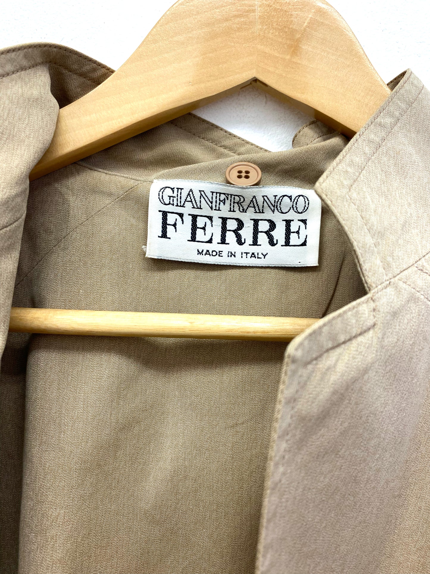 Gianfranco Ferré - Buttonless jacket