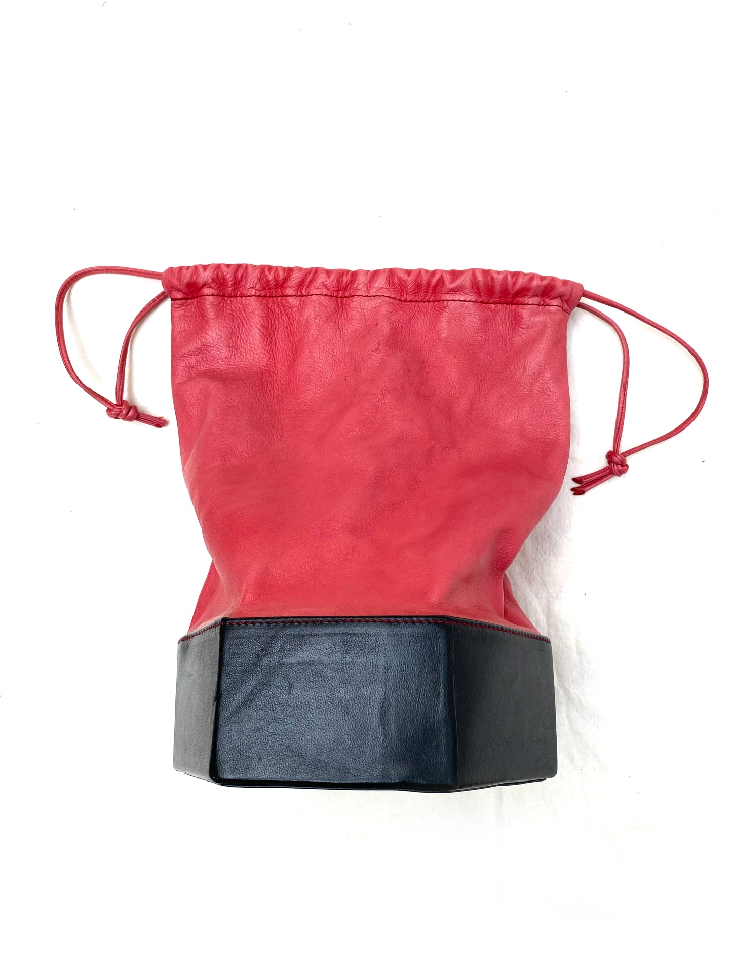 Redwall - Bucket bag