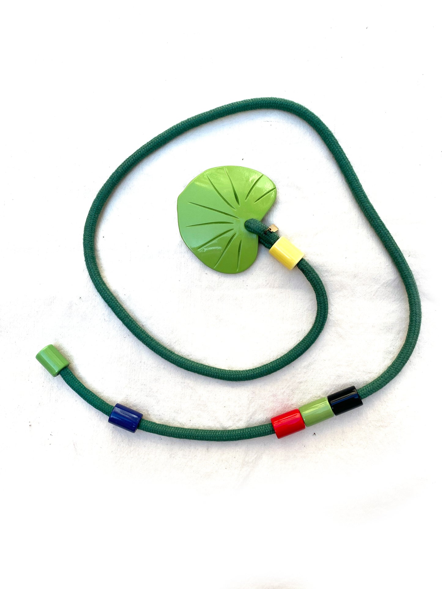 Ugo Correani - Leaf belt