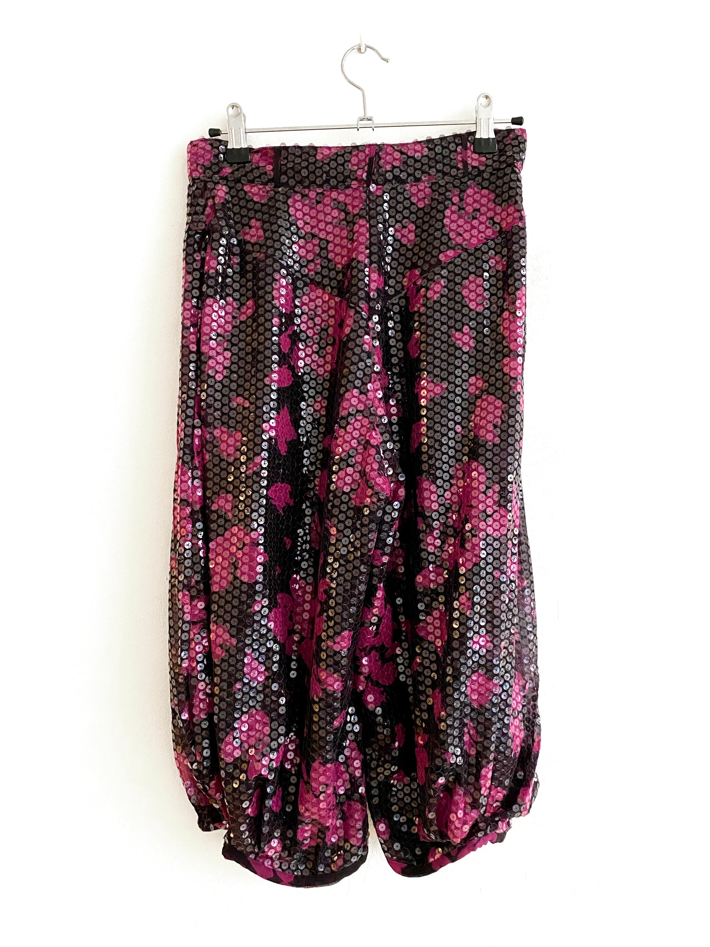 Chiwitt - Ruffles and sequins set