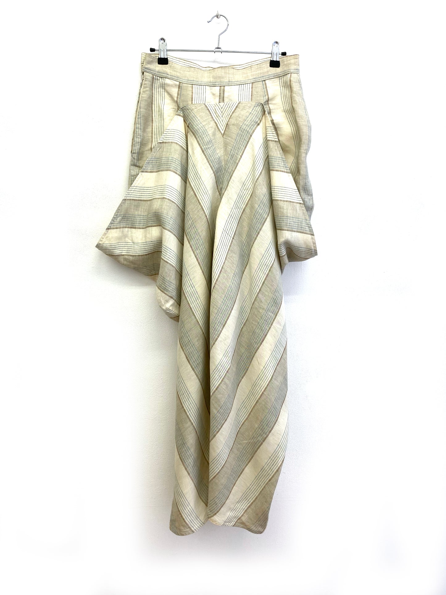 Anne Marie Beretta - Draped pants