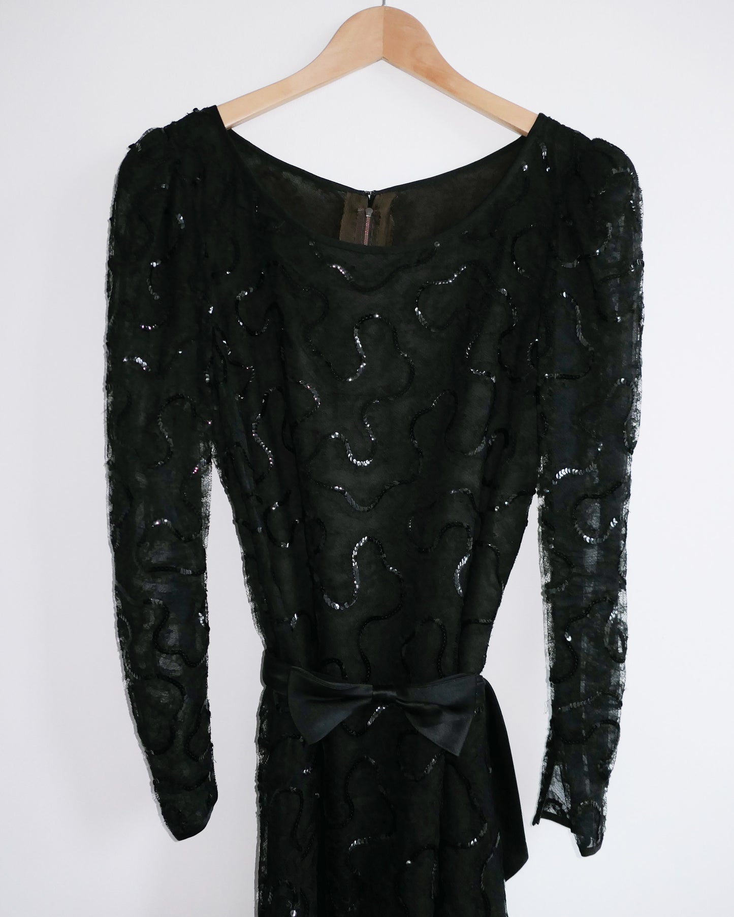 Yves Saint Laurent Paris - Long sequined lace dress (Haute Couture)