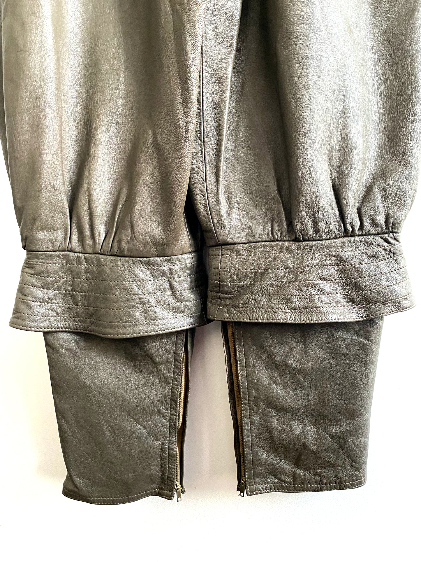 Sicons - Gathered leather trousers