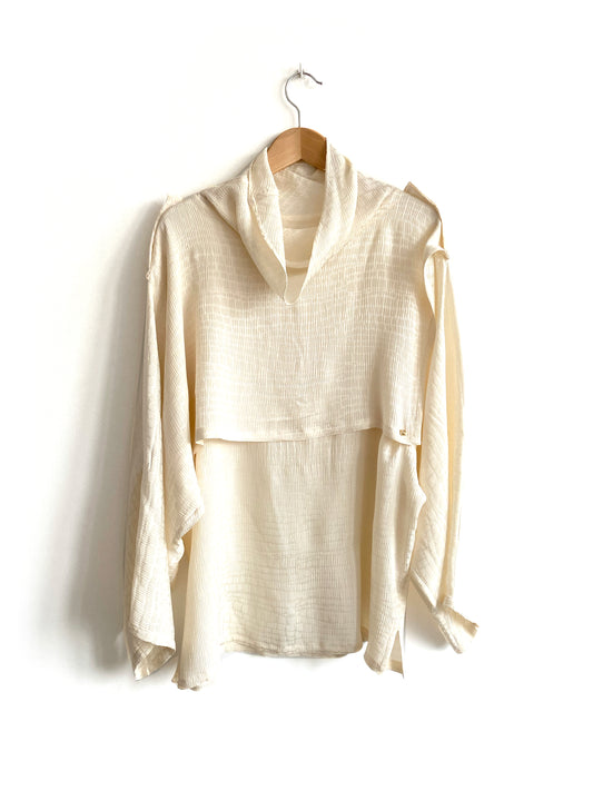 Giani Versace - Embossed silk blouse